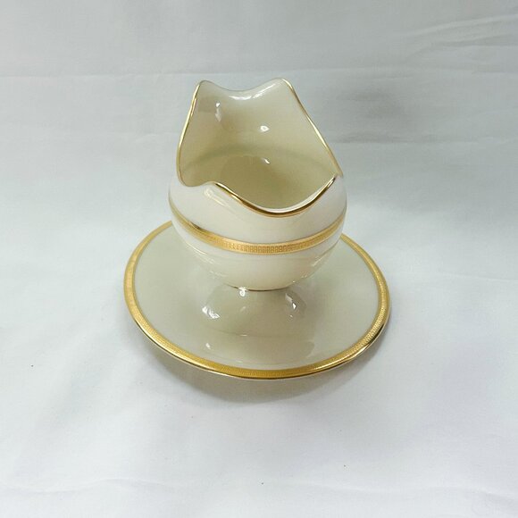 Lenox Tuxedo J-33 Gravy Boat with Attached Saucer, Vintage - Picture 2 of 9